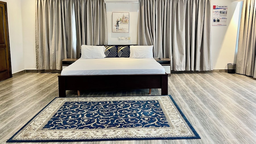 Workview Suites by Pot of Gold