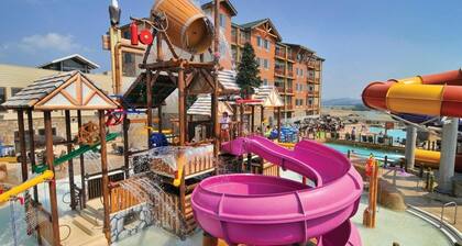2 Bedroom Deluxe Suite in Great Smokies Lodge!