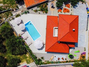 Exterior - Villa Loni with Pool & Seaview (Bajčići (Krk))