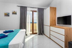 3 habitaciones, tabla de planchar con plancha y wifi gratis 