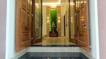 Ngoại thất