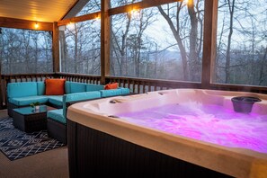 Bain à remous extérieur