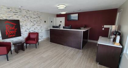 Red Roof Inn Byron