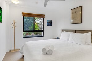 2 chambres, fer et planche à repasser, lit parapluie, Wi-Fi gratuit