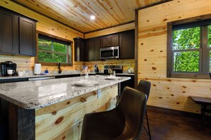 Fridge, microwave, oven, stovetop - Mountain Magic: The Perfect Romantic Cabin Getaway (Gatlinburg)