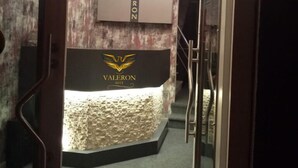 Reception - VALERON SUITE PREMIUM (Istanbul)