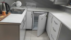 Deluxe-Loft, Balkon, Stadtblick | Eigene Küche | Mini-Kühlschrank