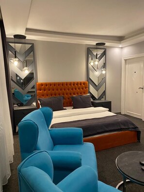 Habitació doble econòmica | Wifi gratuïta i roba de llit 