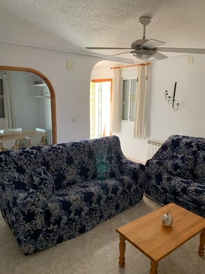 Living area - Relaxing Quiet Villa With Private Pool (Mazarron)