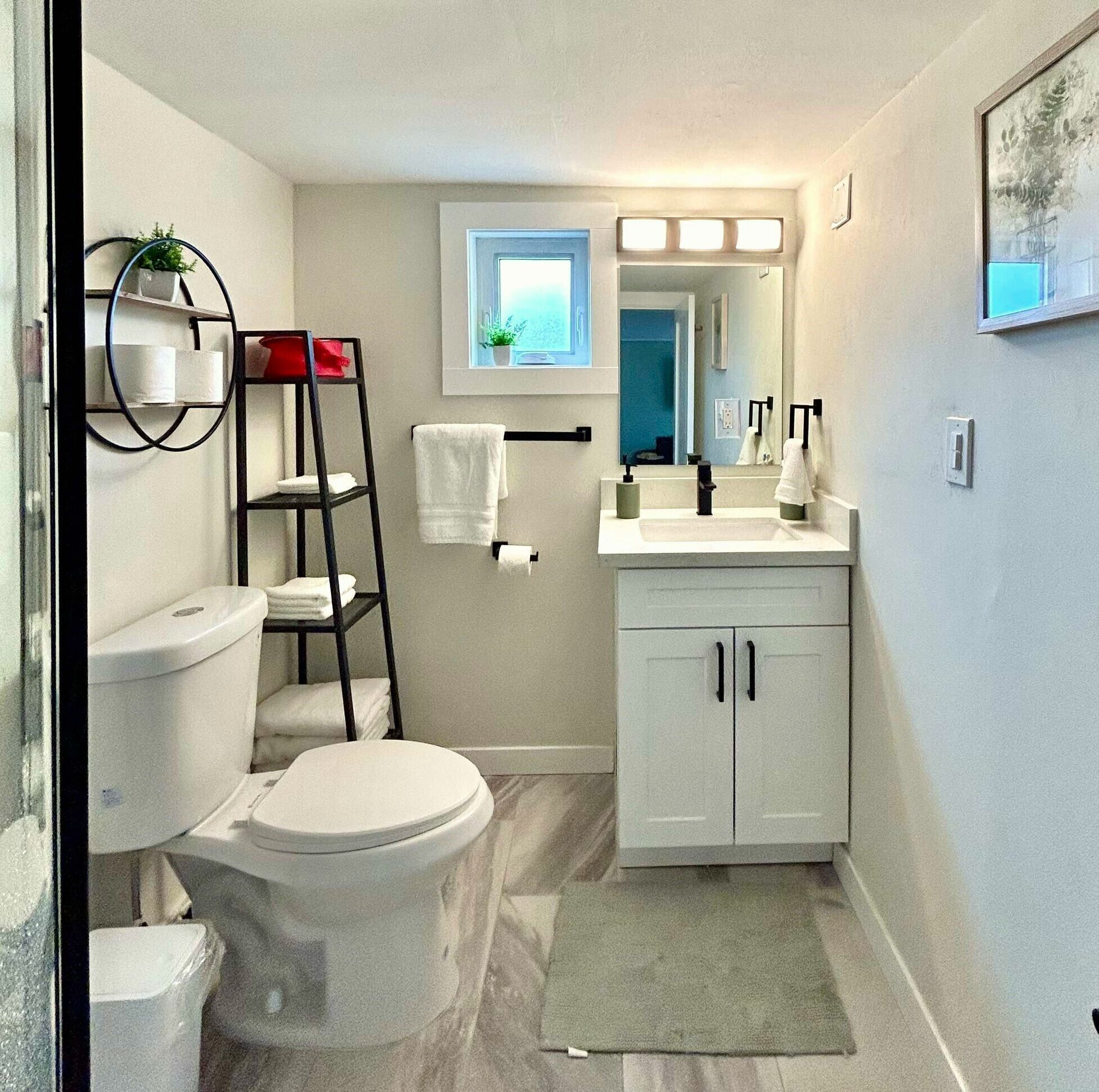 Shower, hair dryer, towels, shampoo