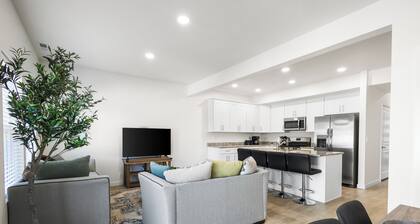3-bedroom townhome in serene Spokane Valley with AC