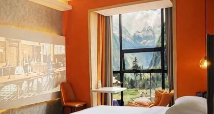 Fuyang Youyou Express Hotel (High-speed Railway Station)