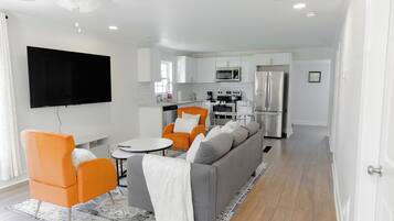 Älytelevisio, kirjoja