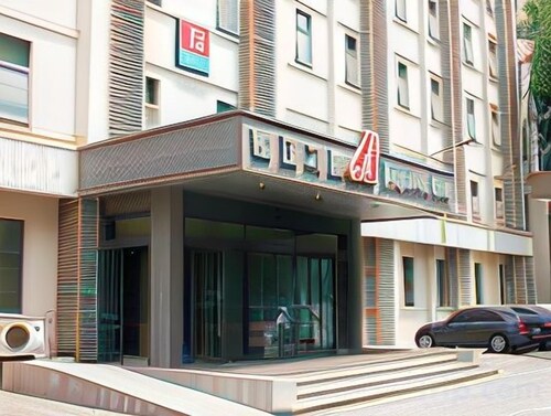 Jinjiang Inn (Xi'an Jianguomen, Jiaotong University, Hepingmen Metro Station)