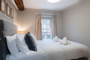 2 Schlafzimmer, Bügeleisen/Bügelbrett, Reisekinderbett, kostenloses WLAN