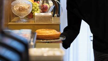 Petit déjeuner buffet compris tous les jours