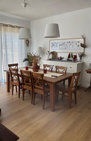 Dining - Sardegna Casa al Mare Panoramica con Piscina (Quartu Sant'Elena)