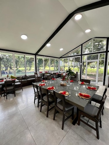 Roaring River Resort