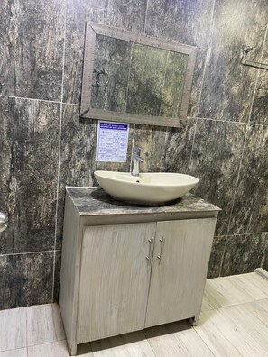 Shower, towels, toilet paper