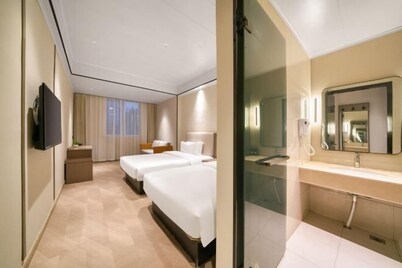 Wenzhou Royal Fashion Hotel
