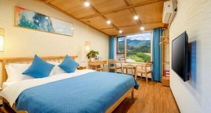 Waiting For You at Yunshuiyao Inn