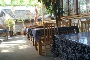 Unclassified image, 5 of 66, button - Waiting For You at Yunshuiyao Inn (Nanjing County)