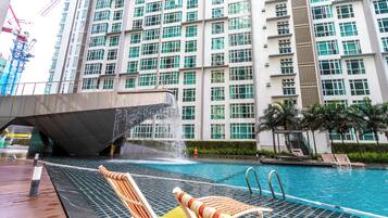 Apartment, 3 Bedrooms, City View | Kolam renang | Kolam renang terbuka