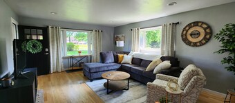 Btown Countryside Guest Home; Near IU; Family-Friendly