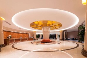 Unclassified image, 2 of 44, button - Huayun Hotel (Yushan)