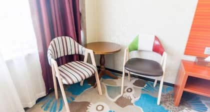 Yueyan Business Hotel