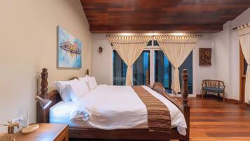 5 bedrooms, iron/ironing board, free WiFi