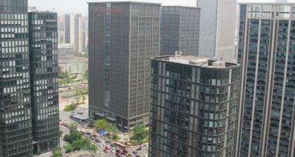 Carnival CEO Hotel (Chengdu Tianfu 3rd Street Funian Square)