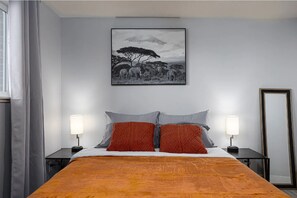 2 chambres, fer et planche à repasser, Wi-Fi gratuit, draps fournis