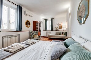 1 soverom, strykejern/-brett, wi-fi og sengetøy