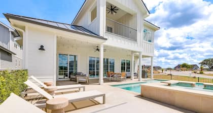 Clearwater - Golf + Pool + Hot Tub + Boat Slip