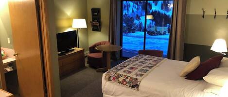 1 chambre, fer et planche à repasser, accès au Wi-Fi (inclus)