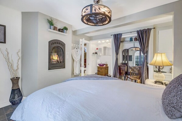 1 chambre, bureau, fer et planche à repasser, Wi-Fi