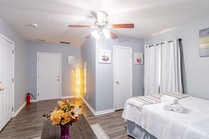 4 soveværelser, skrivebord, weekendseng, Wi-Fi