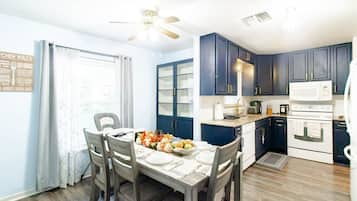 Fridge, microwave, dishwasher, coffee/tea maker