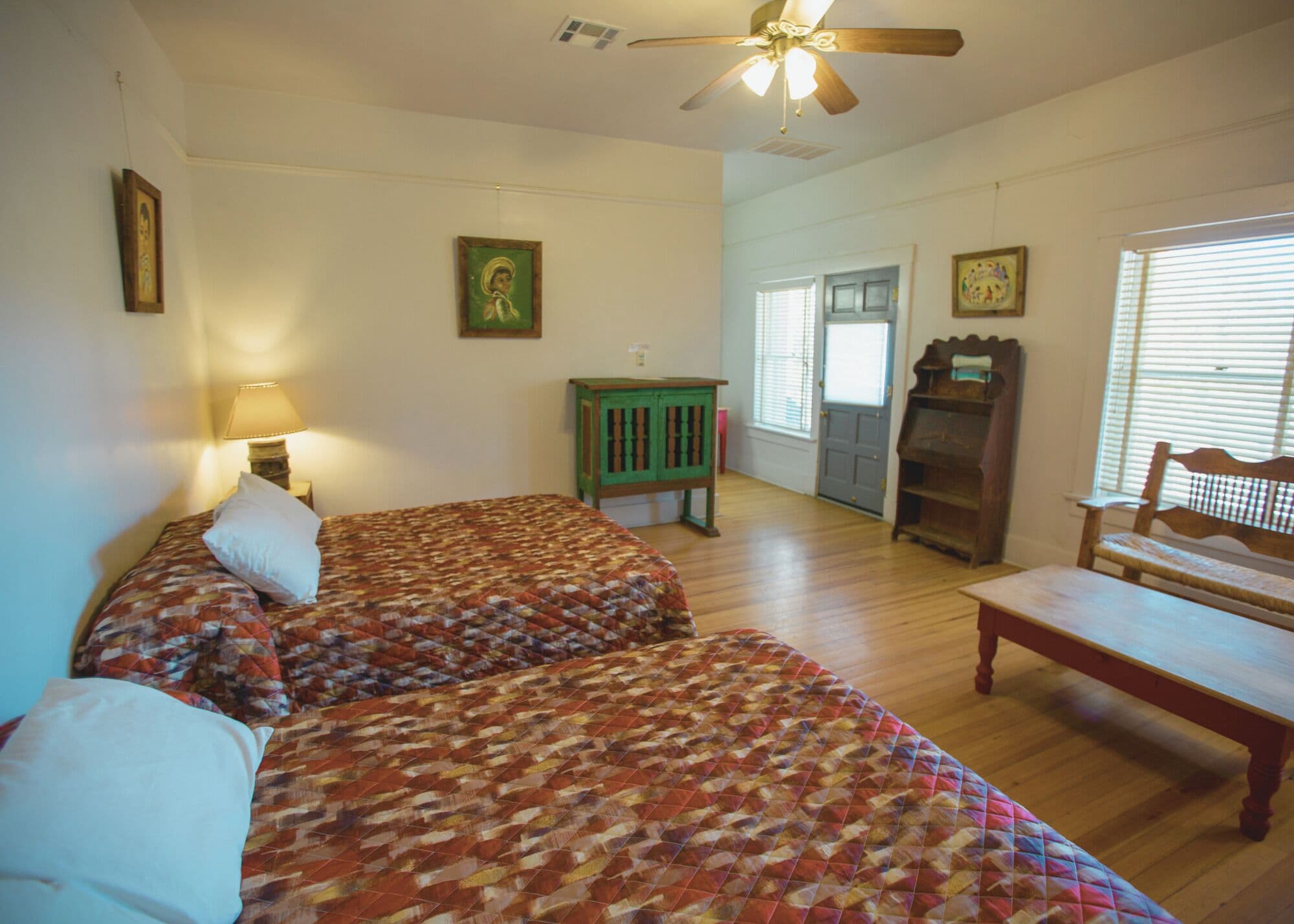 Comfort-rum - 2 queensize-sängar - sjöutsikt | Gratis wi-fi och sängkläder