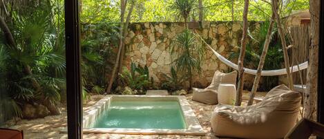 Apartment (2A) | Living area | 43-inch Smart TV with cable channels