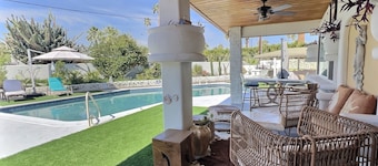 Mountain Vista Private Pool Retreat