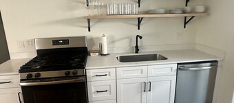 Charming 2-bedroom basement apartment with WiFi, AC in lovely Stansbury Park