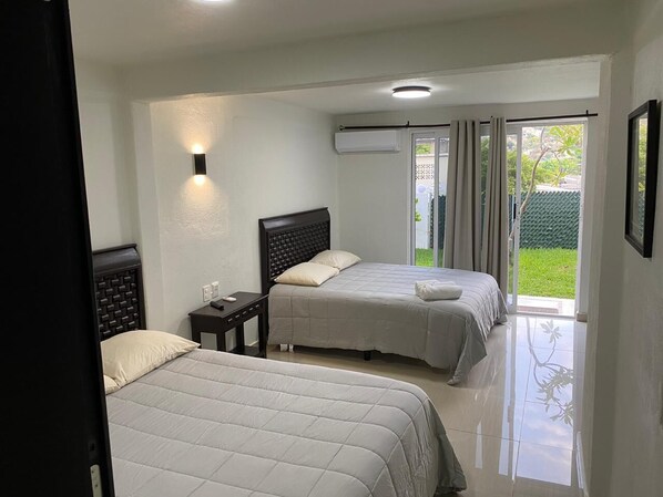 6 habitaciones, cuna de viaje, wifi y ropa de cama 