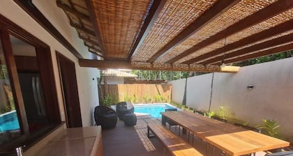 House on Pitinga Beach, 500 meters from Arraial d'Ajuda's most beautiful beach.