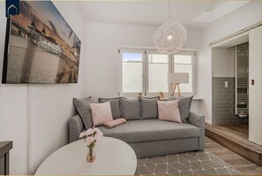 Imagen sin descripción, 3 de 22, botón