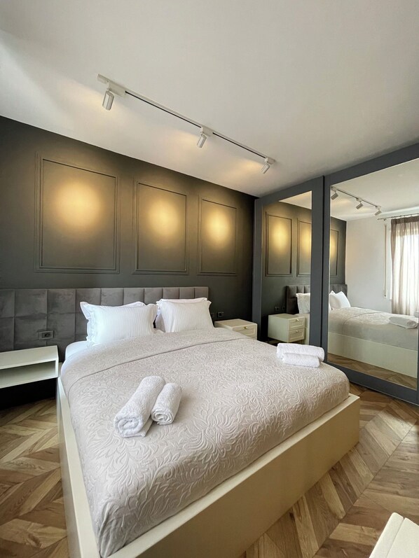 1 chambre, fer et planche à repasser, Wi-Fi, draps fournis