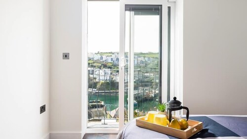 HipNautic, Mevagissey, sleeps 6