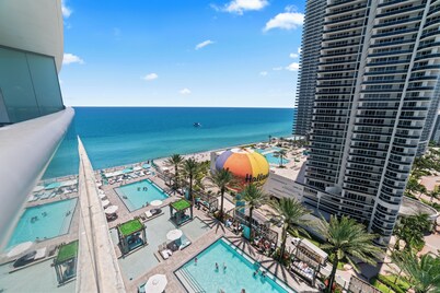 Lyfe Resort and Residence 