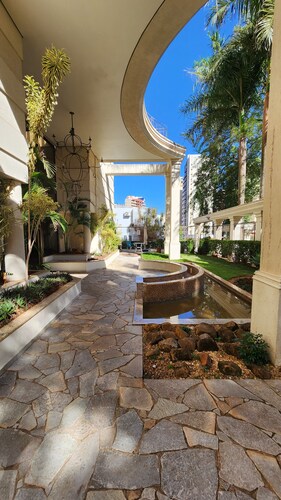 Flat Elegante, Central e Área Nobre Londrina